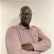 Bonjour,
Je suis Ronald, passionné de mathématiques et motivé par une mission simple : vous prouver que les maths peuvent être com